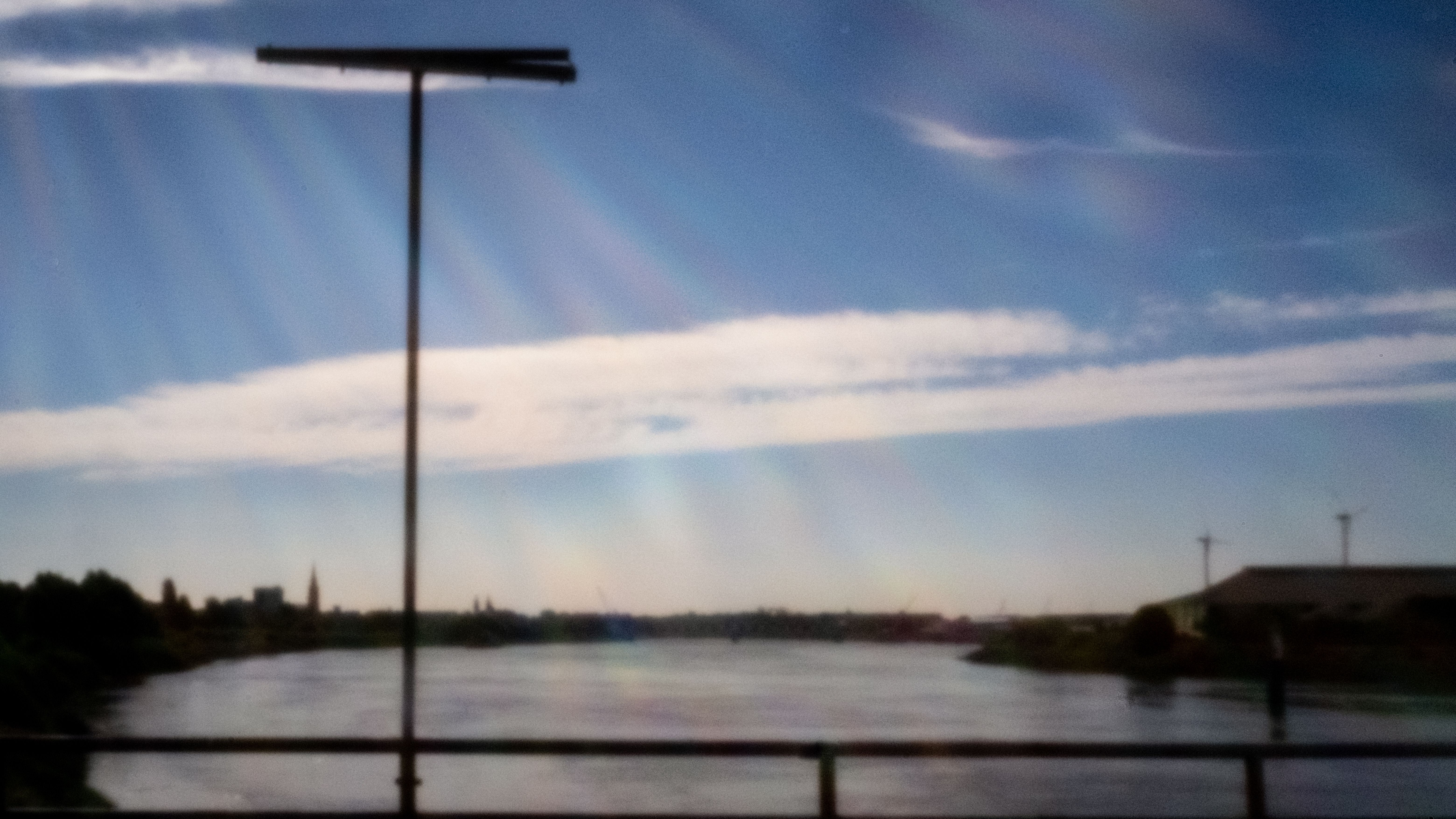 Avondlicht over de Rupel bij Noeveren